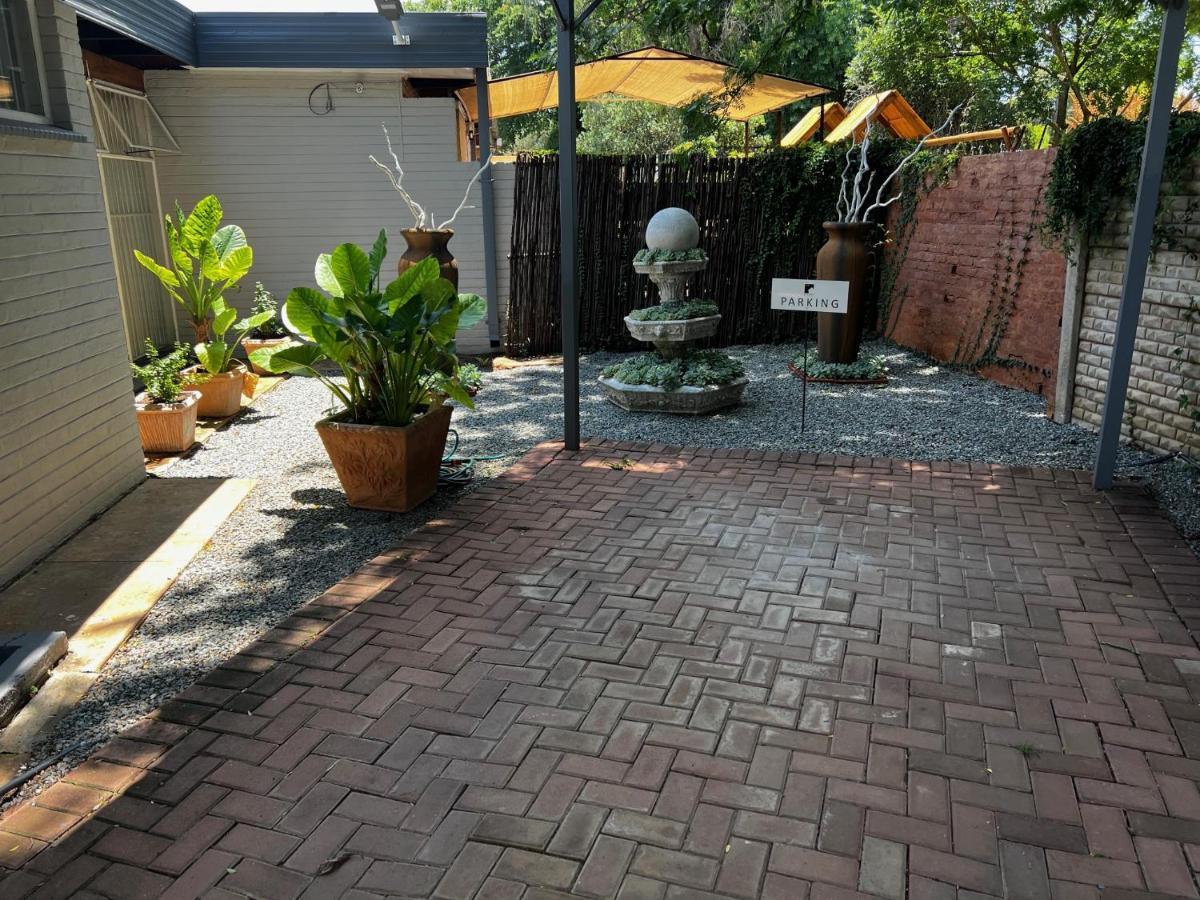 Six Second Avenue Apartment Parys Bagian luar foto